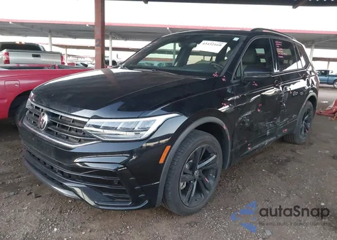 2024 Volkswagen Tiguan 2.0T Se R-Line Black z USA, uszkodzony, nr VIN 3VVCB7AX5RM104958